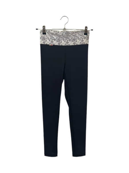 Patas Negras Brillantes Pretina Blanca Flores Gris Kids